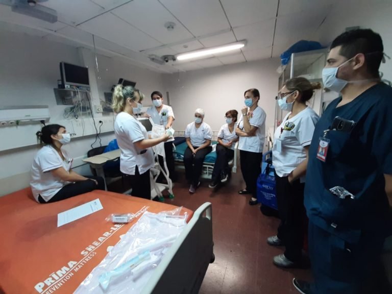 A team meeting at a lean hospital in Argentina 768x576 1